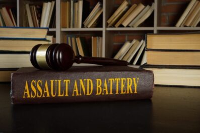 understanding the difference between assault and battery