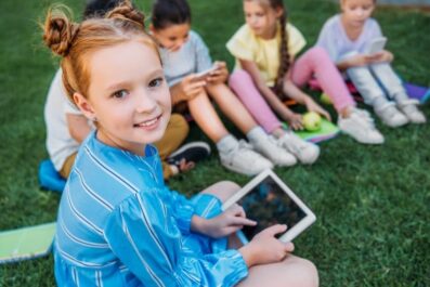 how to support your childs digital journey while ensuring their offline well being